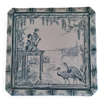 Creil and Montereau trivet with Japanese decor