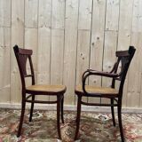 Suite de 4 chaises et deux fauteuils cannés thonet à "palmettes"
