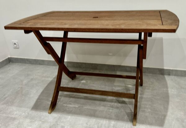 Table pliante bois exotique terrasse