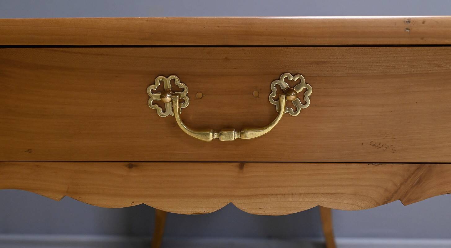 Farmhouse table in blond cherry, Louis XV style – 2nd part of the 19th century