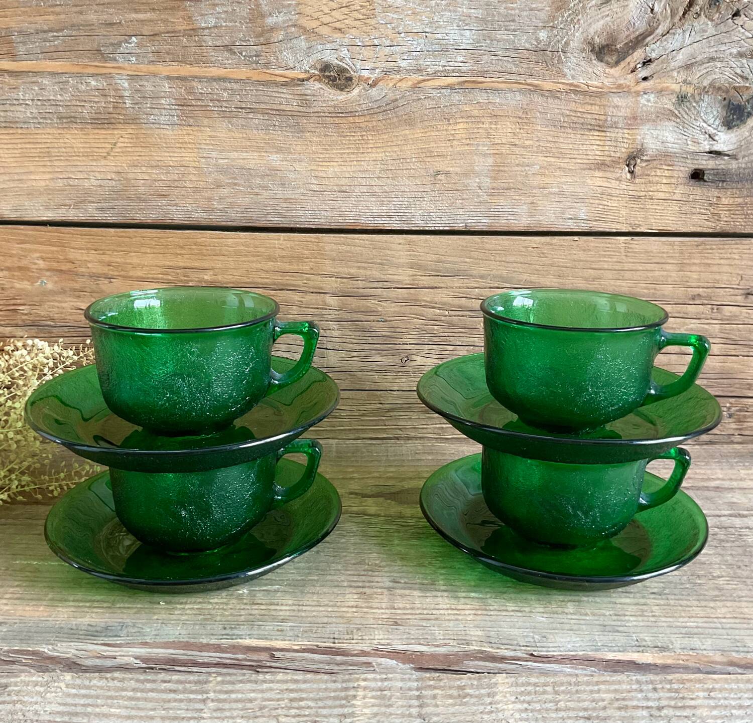 4 Arcoroc Sierra green cups