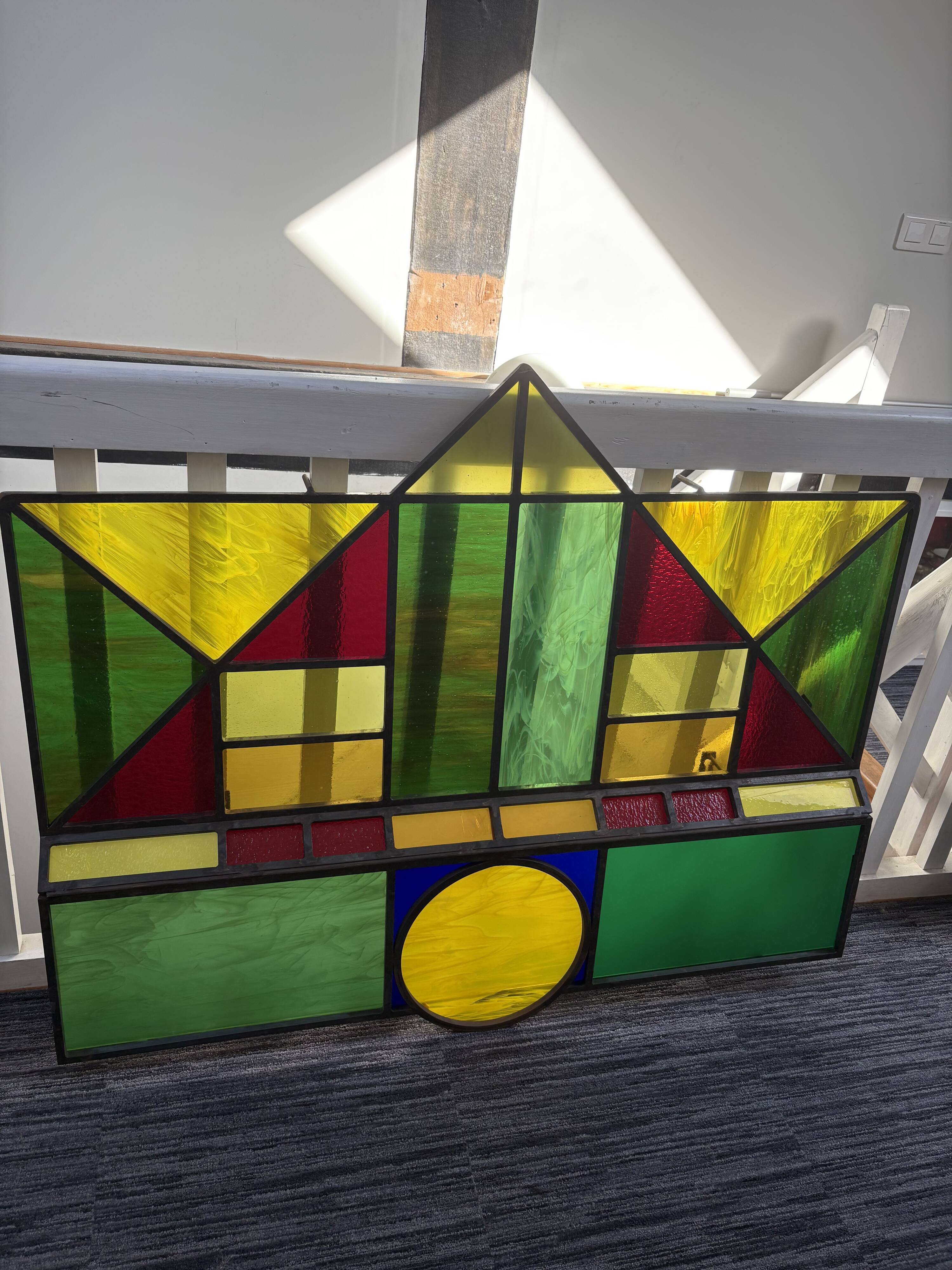 Vitrail artisanale polychrome vers 1970