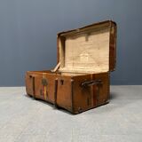 Antique brown travel case with wooden slides from the early 1900s