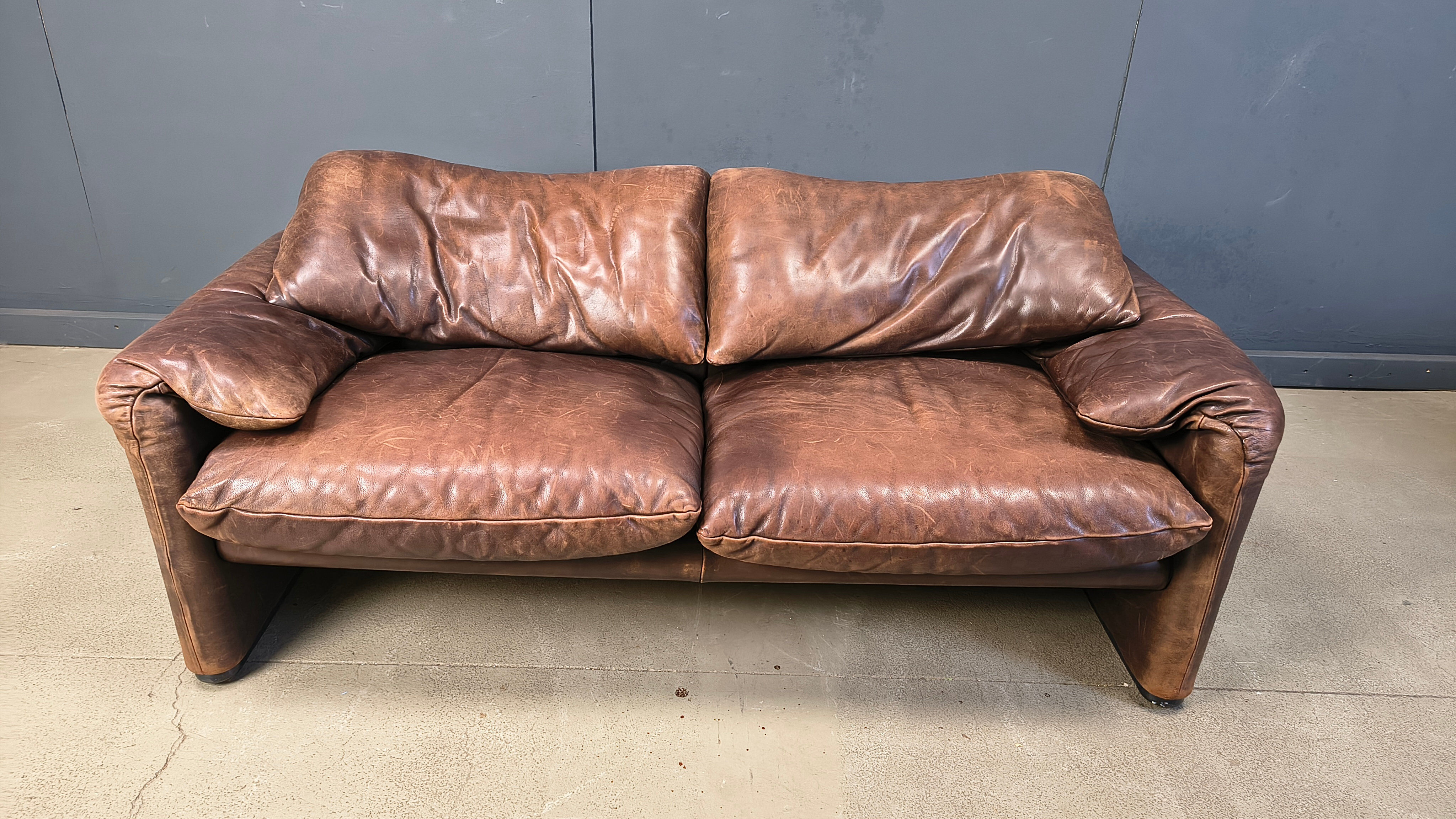 Leather Maralunga sofa by Vico Magistretti for Cassina, 1970s