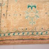 Large Vintage Boujaad Rug 207 x 325 cm - Peach Moroccan rug - Berber Rug