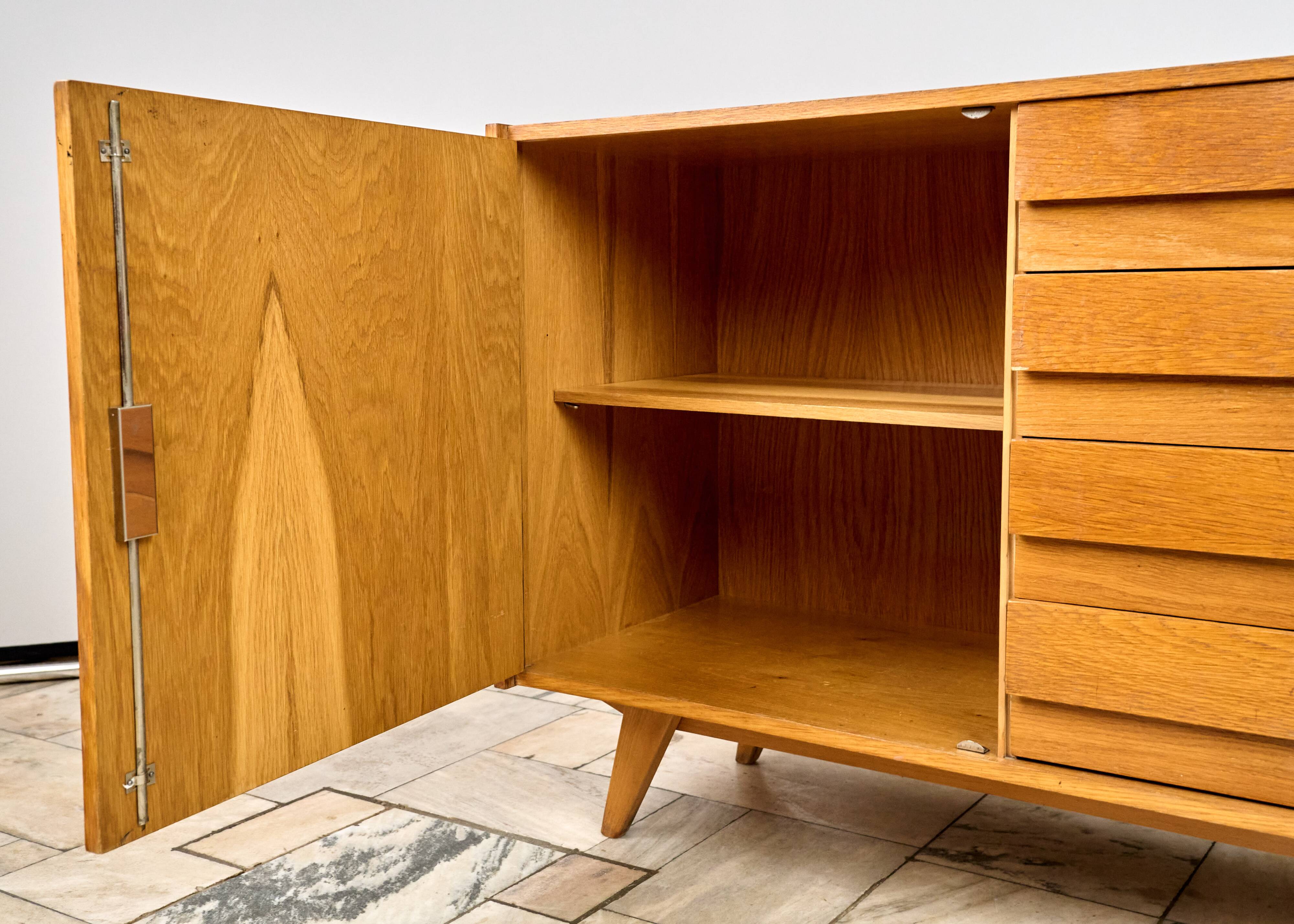 Vintage Sideboard U-458 by Jiří Jiroutek for Interiér Praha, 1960s