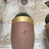 Planters, foundry crucibles