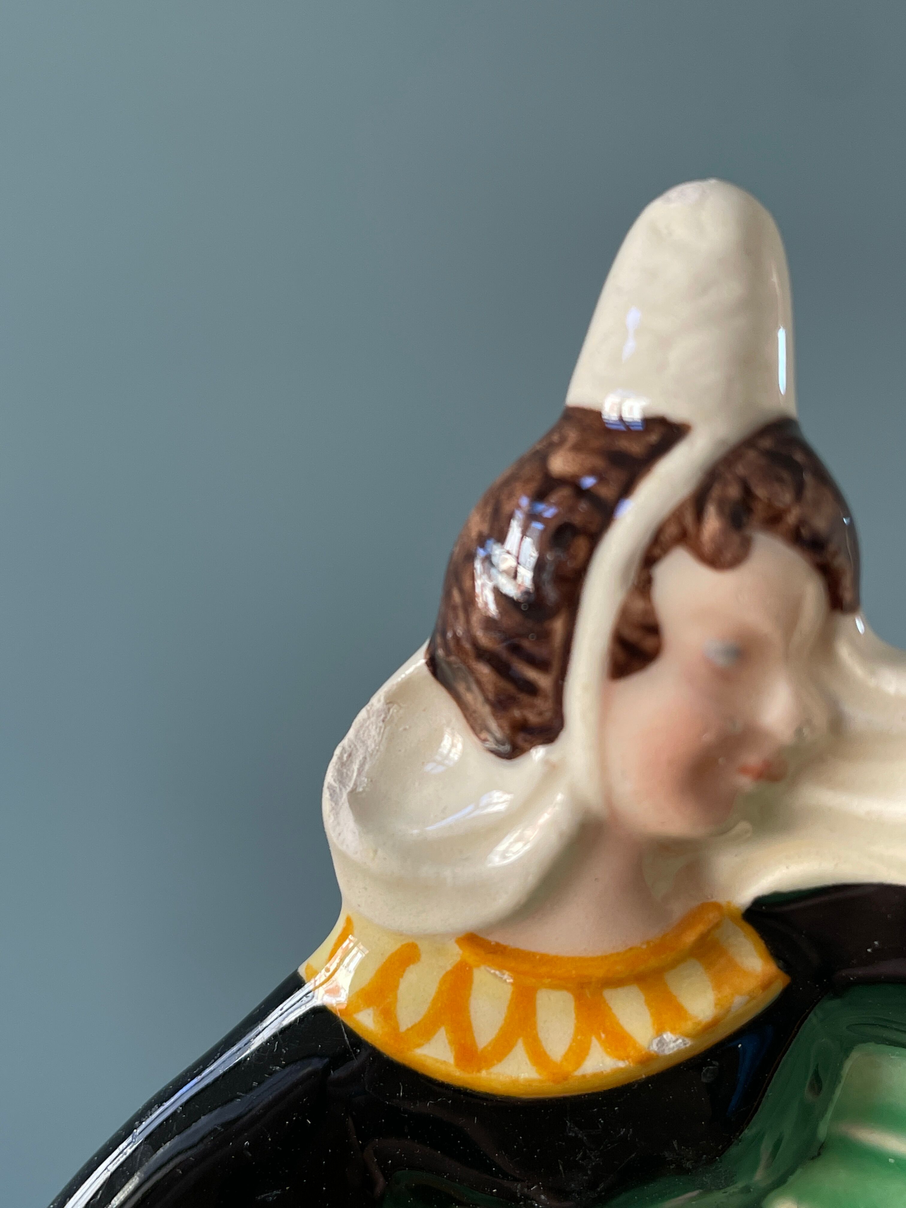 Vide poche bigoudène bretonne Fourmaintreaux Desvres