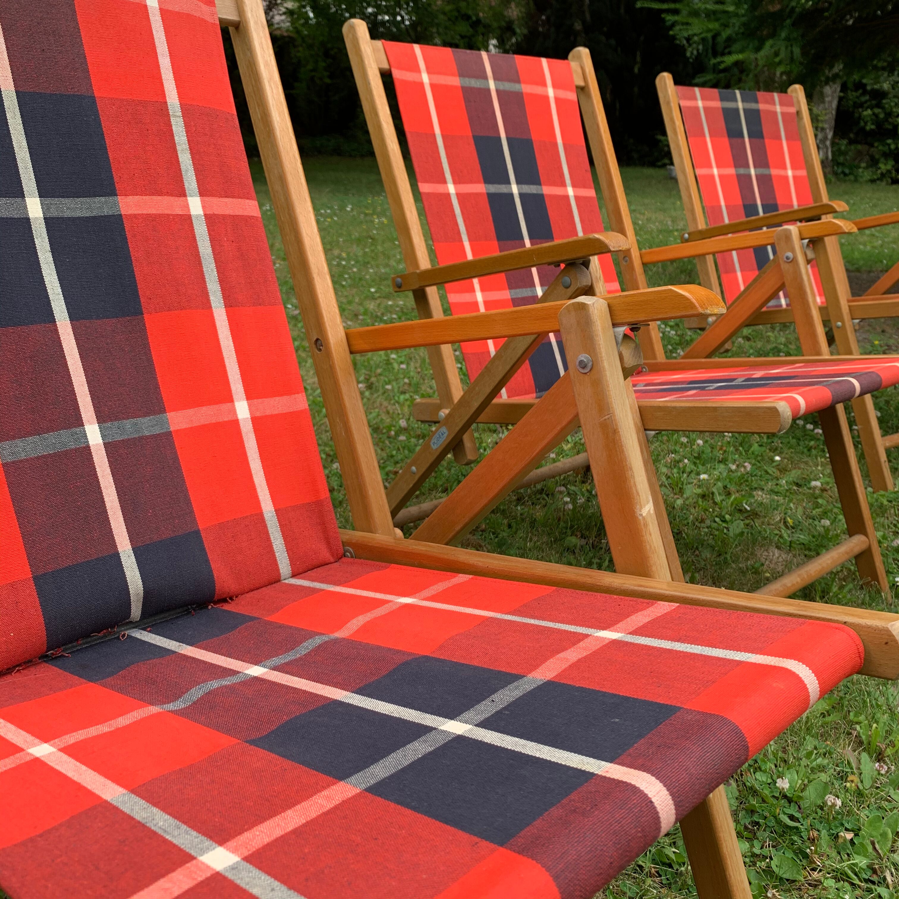 Trio de chaises pliantes
