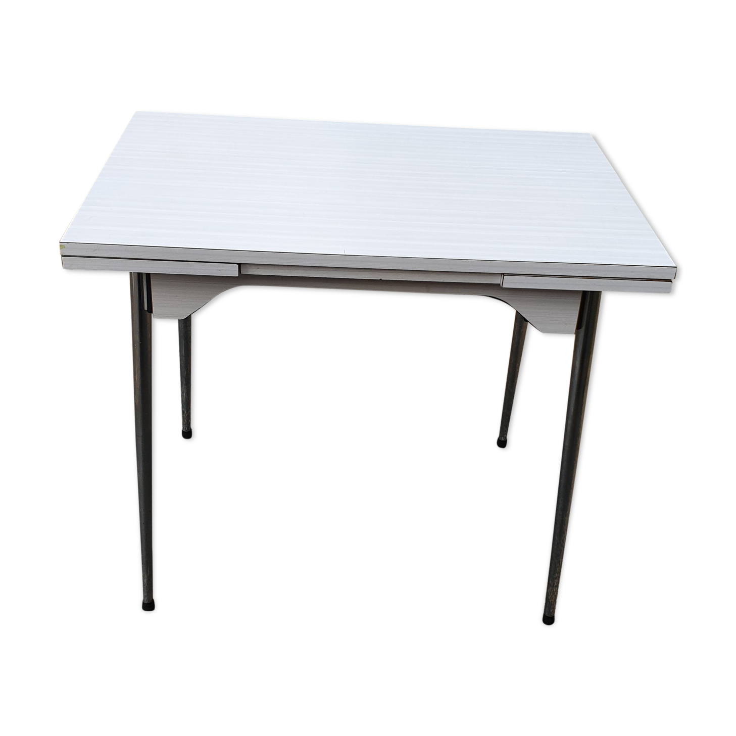 Vintage kitchen table formica