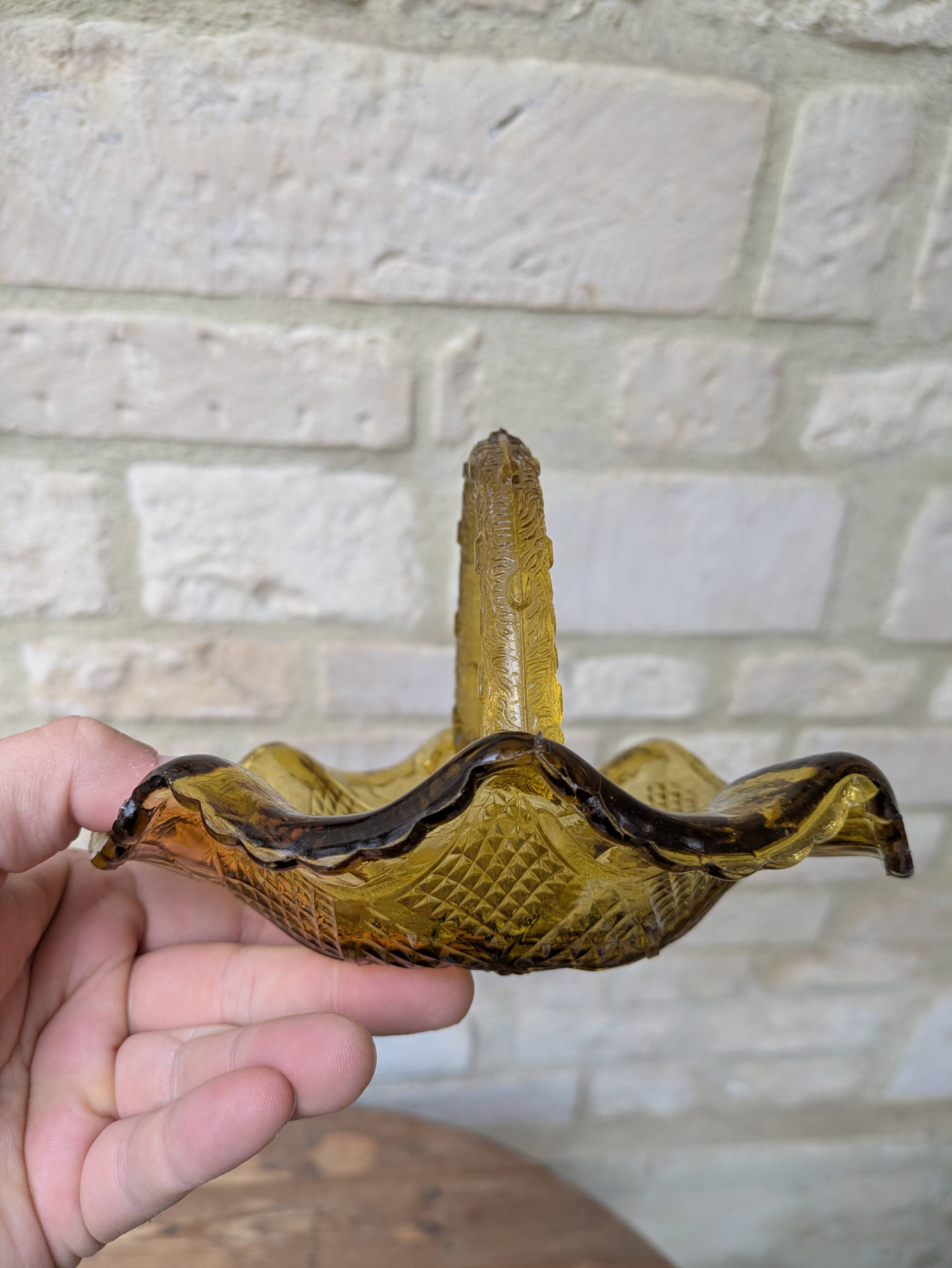 Small amber yellow glass pocket basket Portieux France