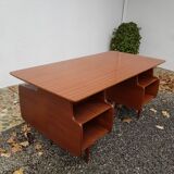 Executive Office Jacques Hauville edit by Bema 50