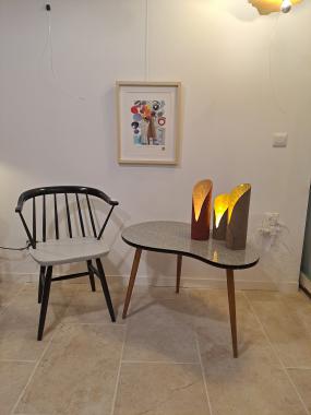 Table tripode haricot en formica