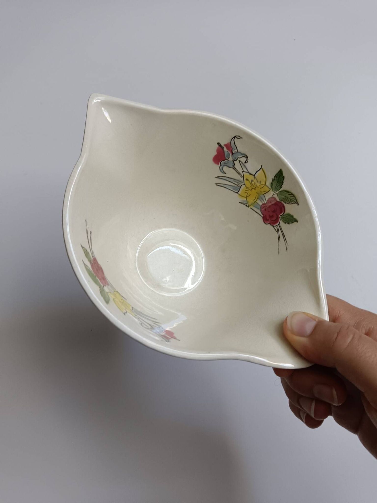 Saucière ancienne Ceranord Saint Amand à fleurs