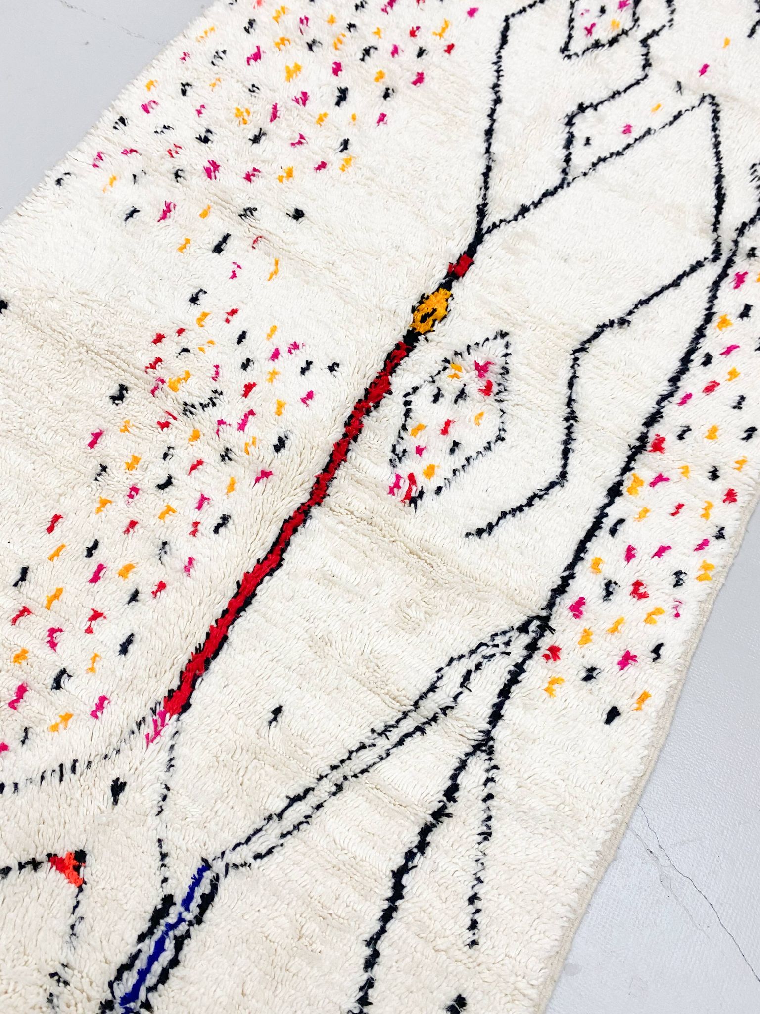 Tapis berbère marocain coloré Azilal 2,50x1,41m