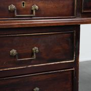 20th century wooden desk / partner desk in English style with a beautiful appearance