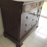Louis Philippe mahogany chest of drawers