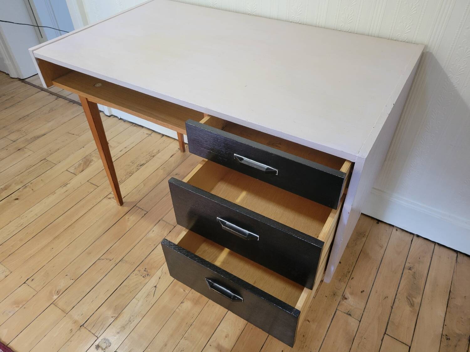 Desk with compass legs circa 1970