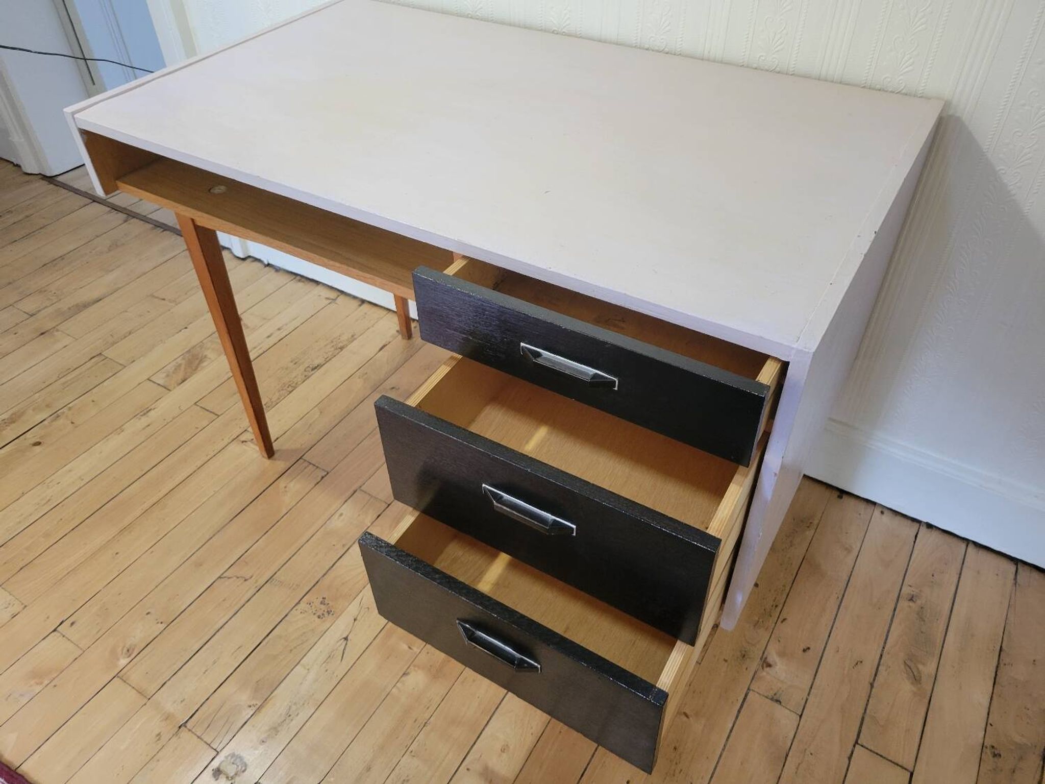 Bureau pieds compas vers1970