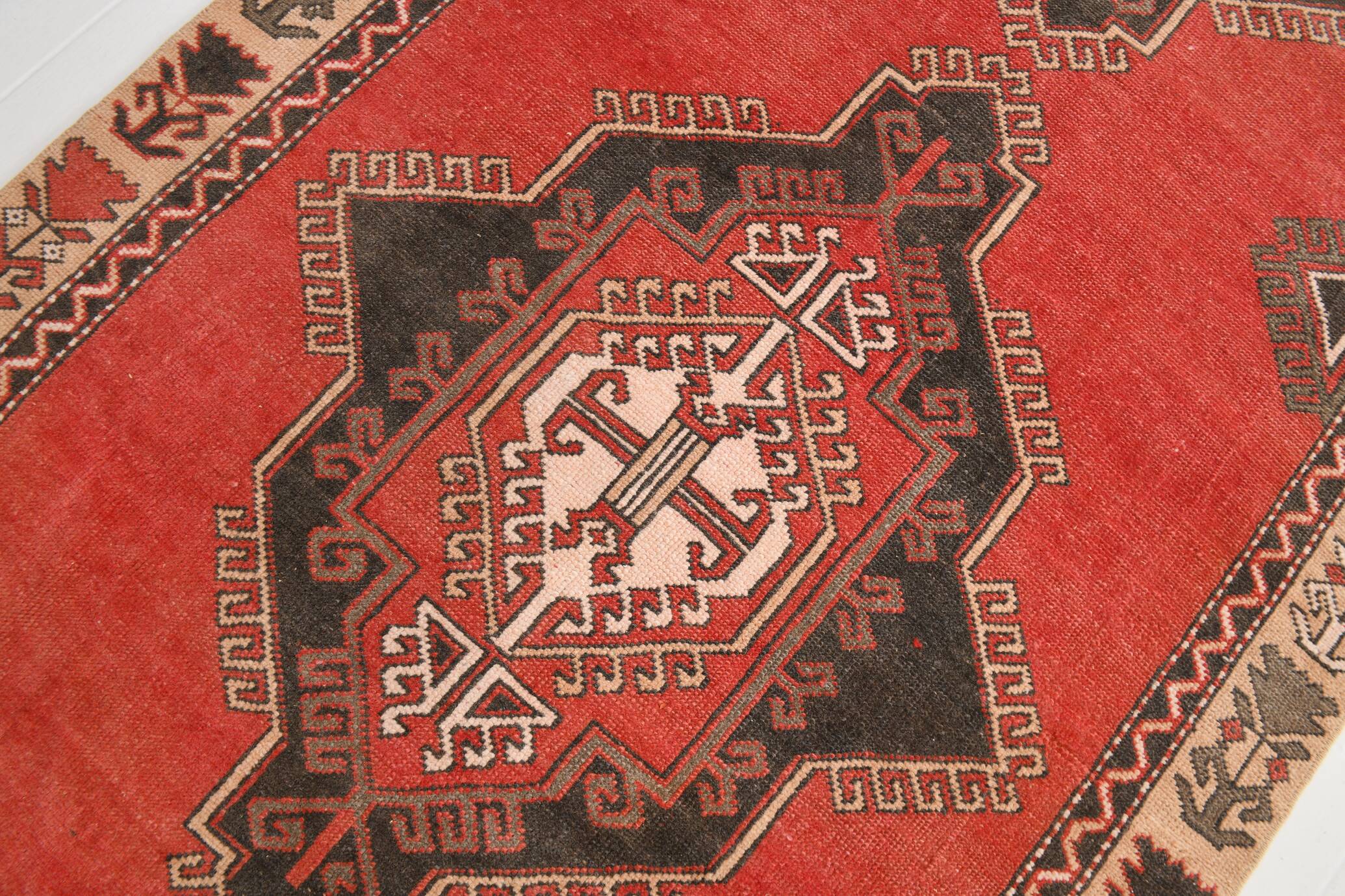 3x10 Turkish Runner Rug, 108x309Cm