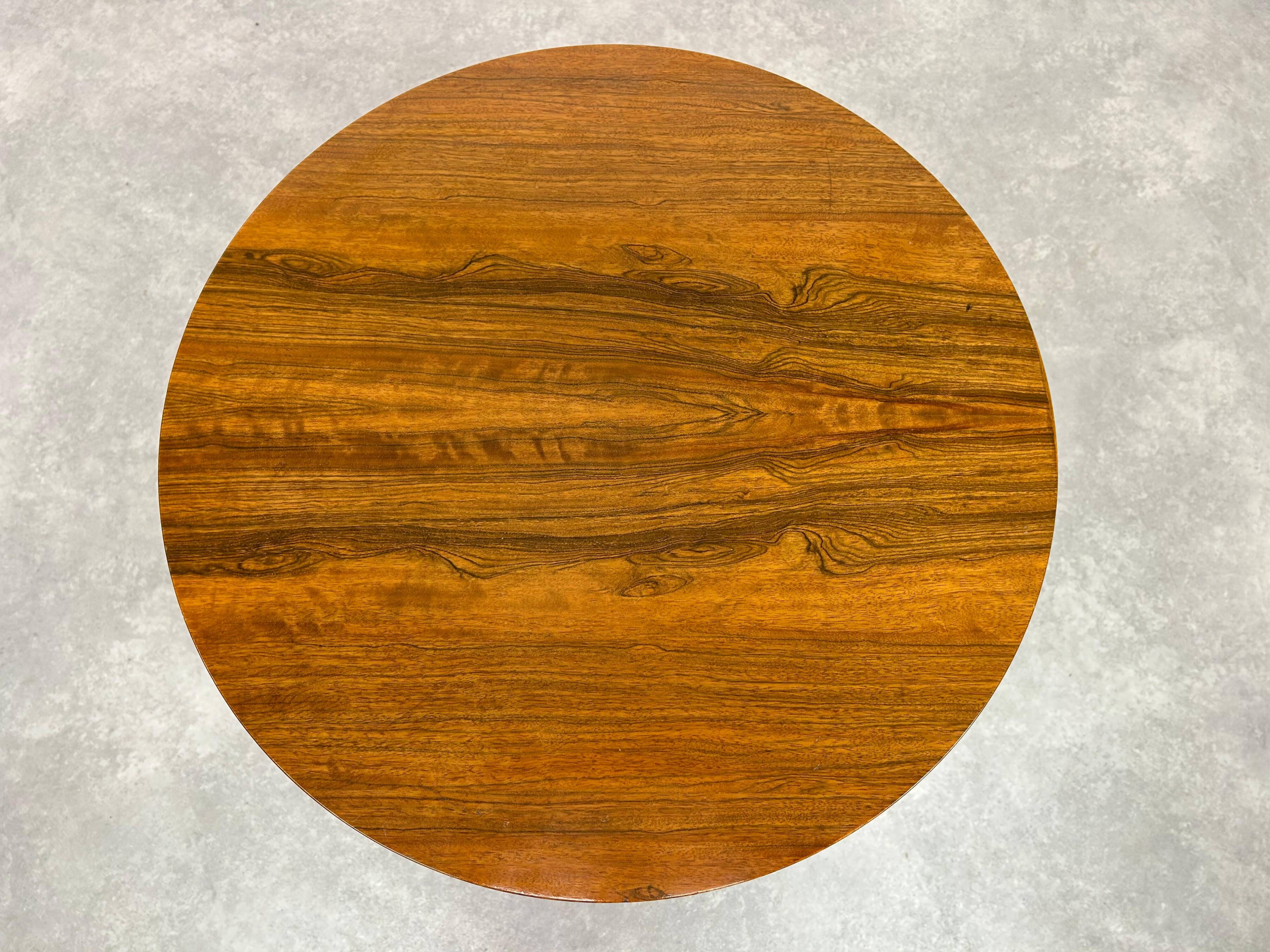 Mid-century modern round coffee table