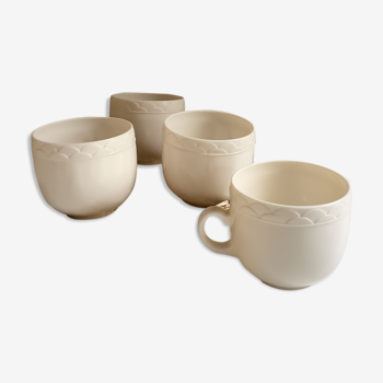 Lot of 4 coffee cups