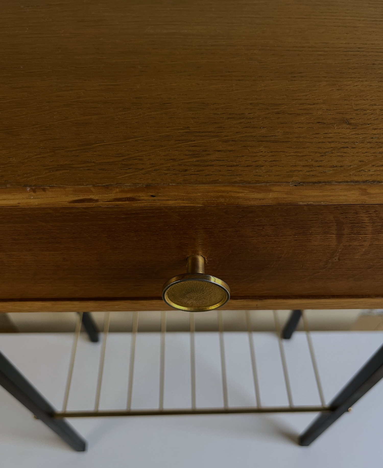 Pair of mid-century modern bedside tables