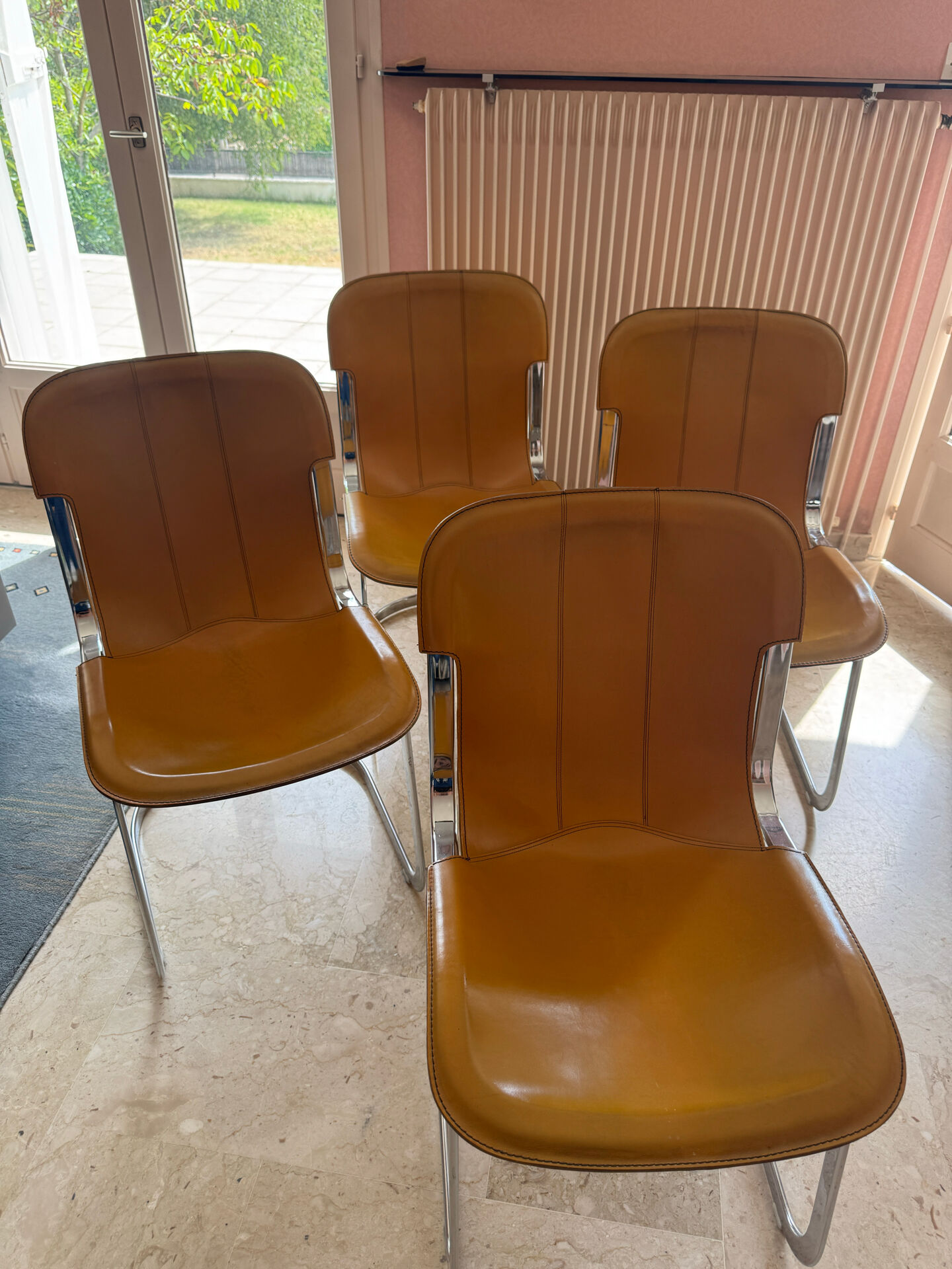 4 chaises chrome et cuir willy rizzo pour cidue , cuir fauve