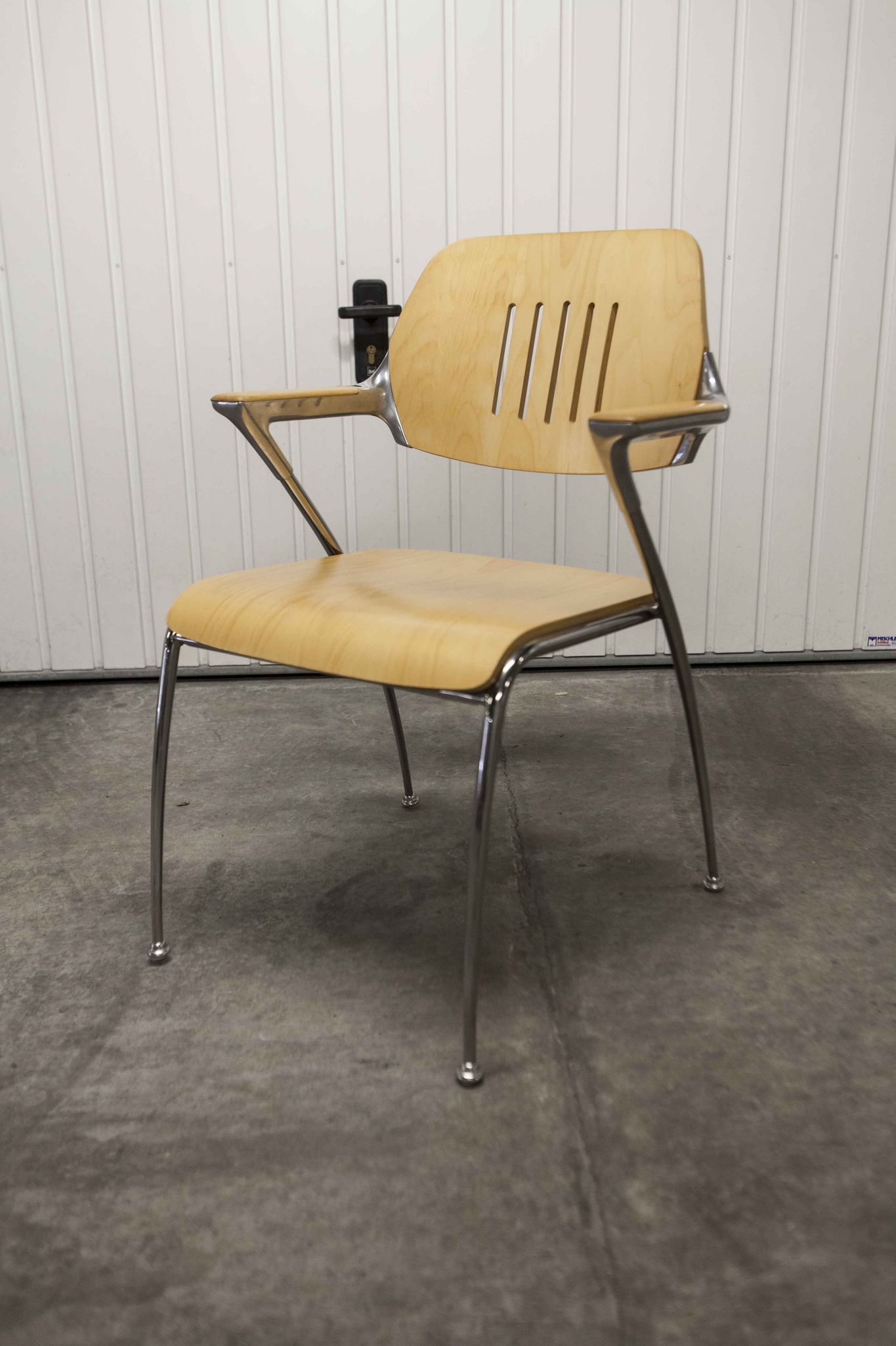Lot of 6 "Golf" model chairs designed by Francesco Zaccone for the Brunner brand
