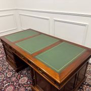 Grand bureau anglais classique