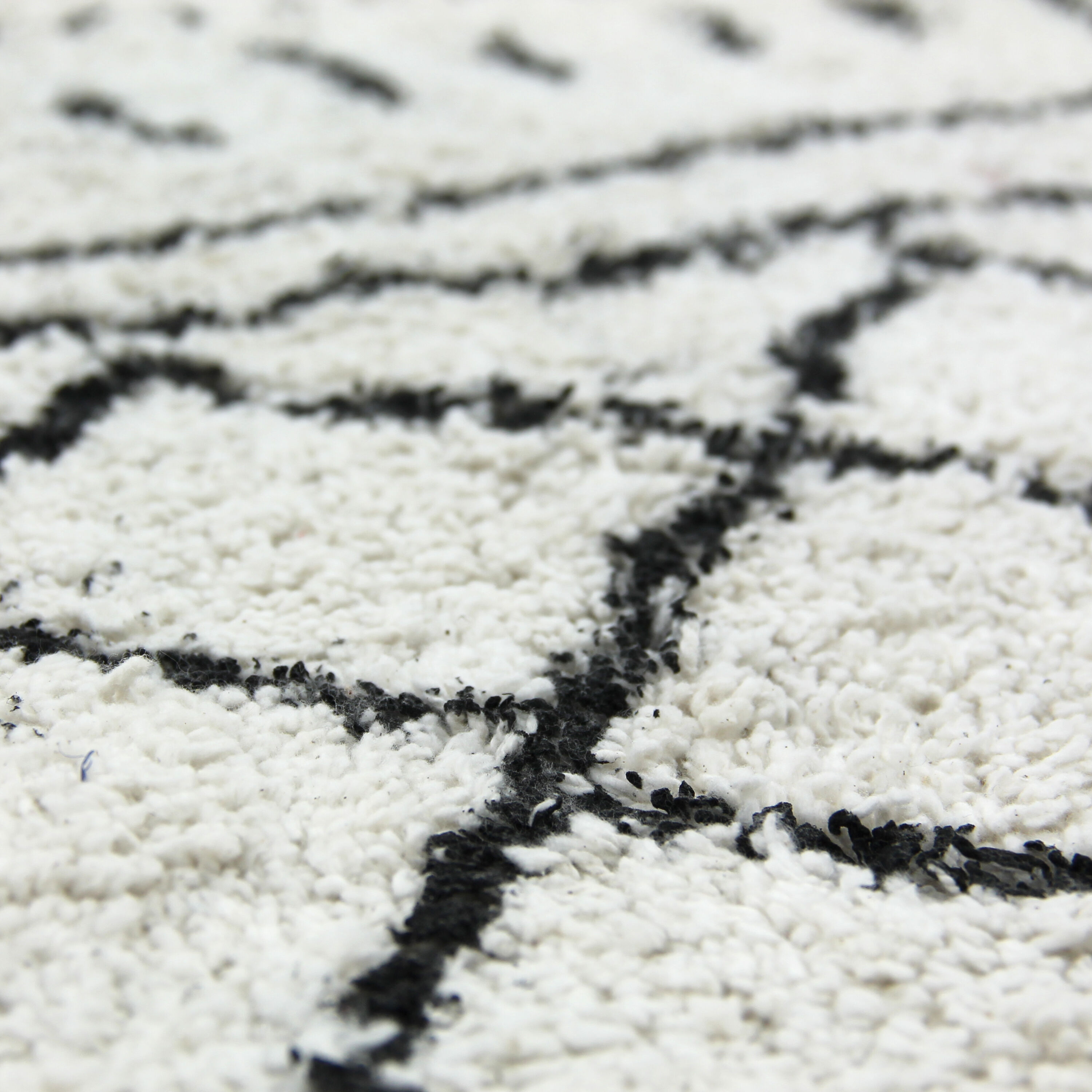 190 x 290 cm berber carpet