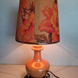 Vintage caramel table lamp with its flowery lampshade