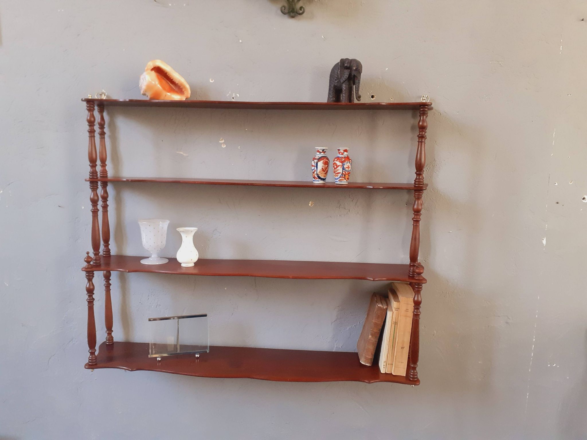 19th-century wall shelf from the Napoleonic III era.
