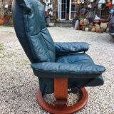 Vintage armchair ekornes green leather
