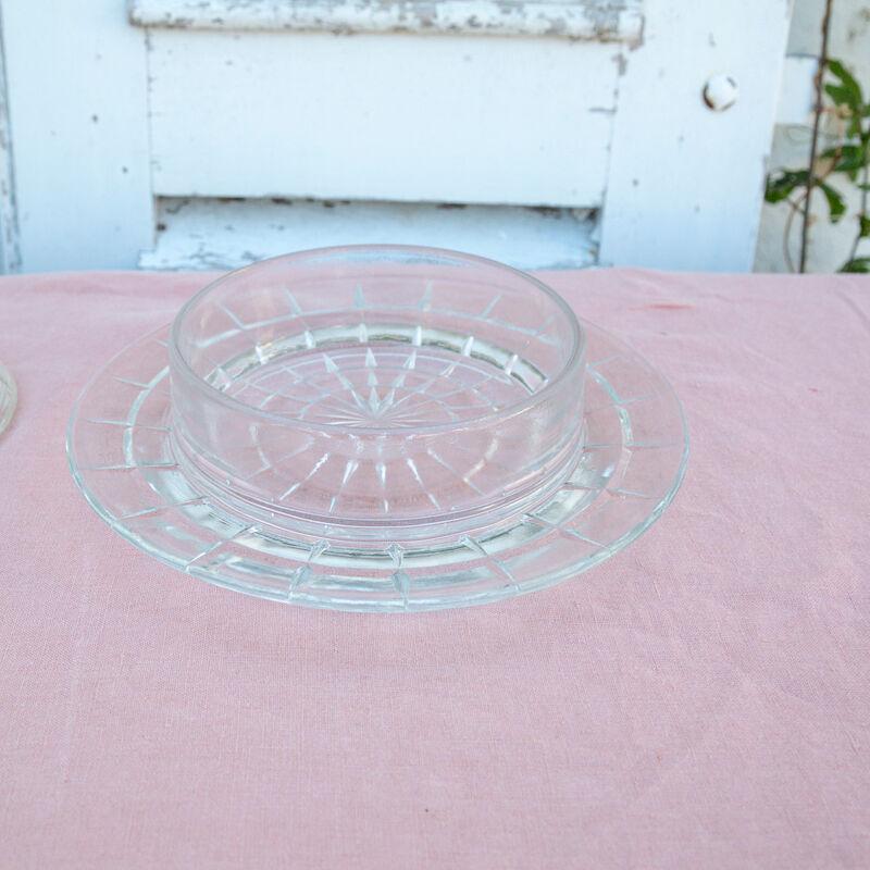 Round glass table butter maker