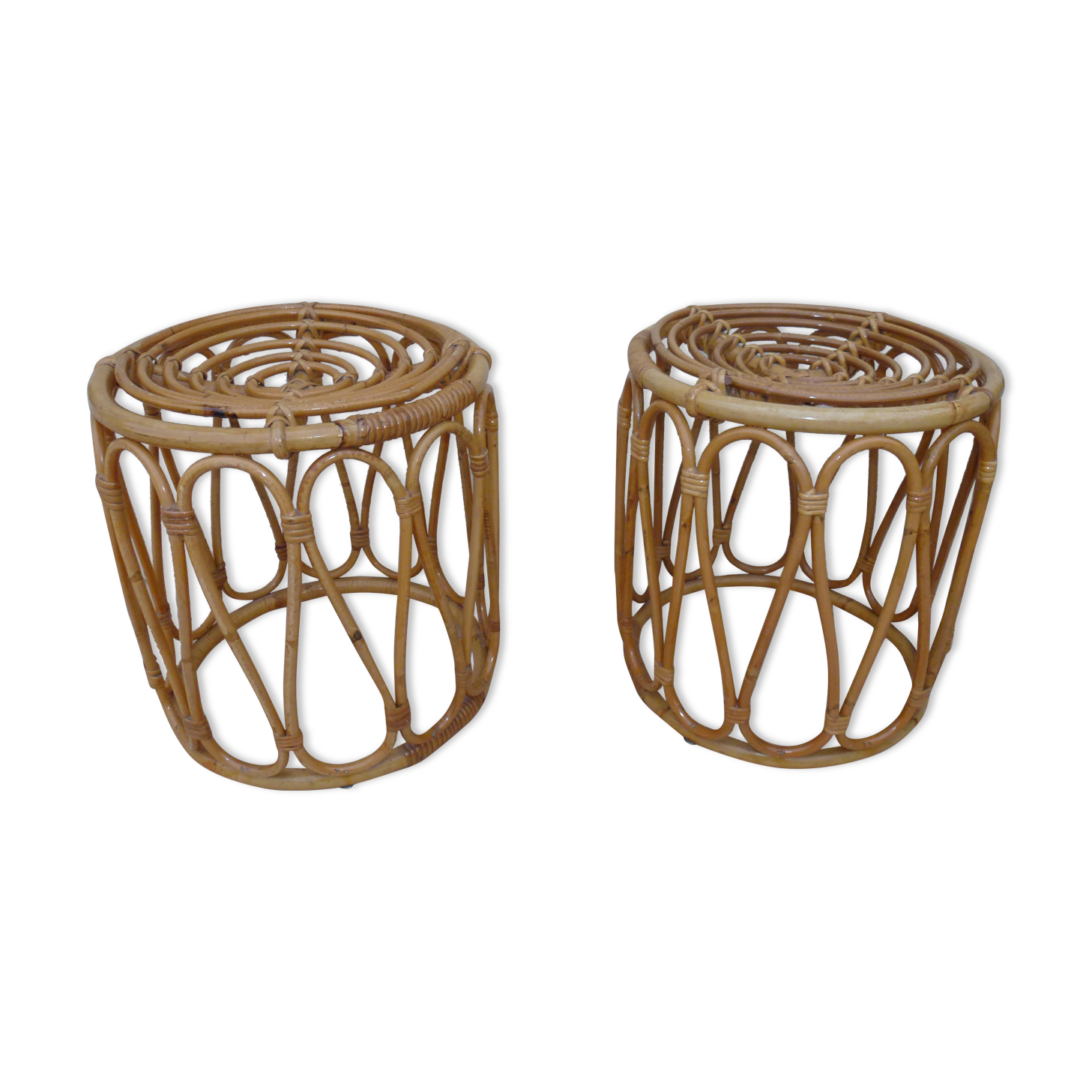 Poufs in rattan
