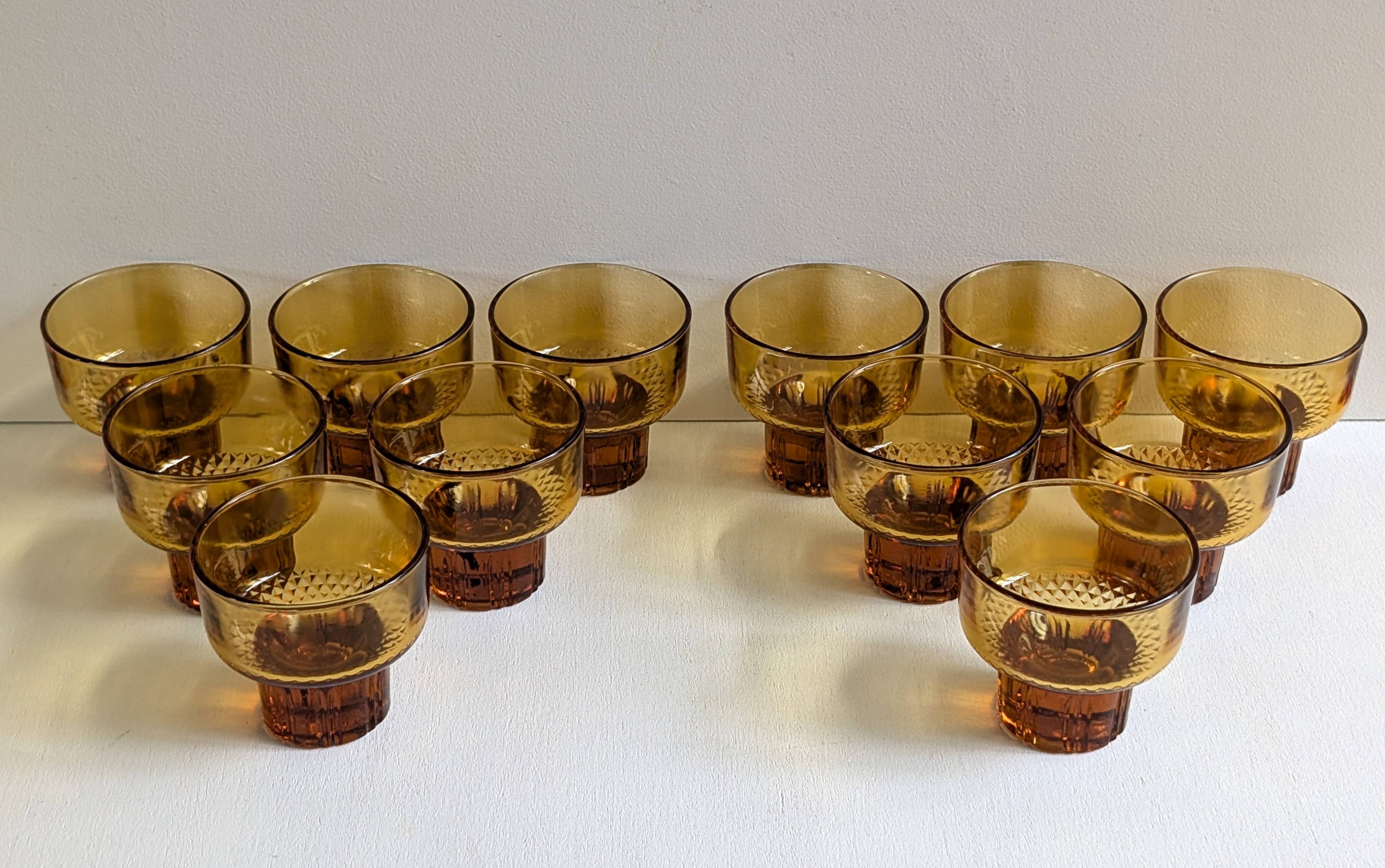 Tasses à café  verre ambré