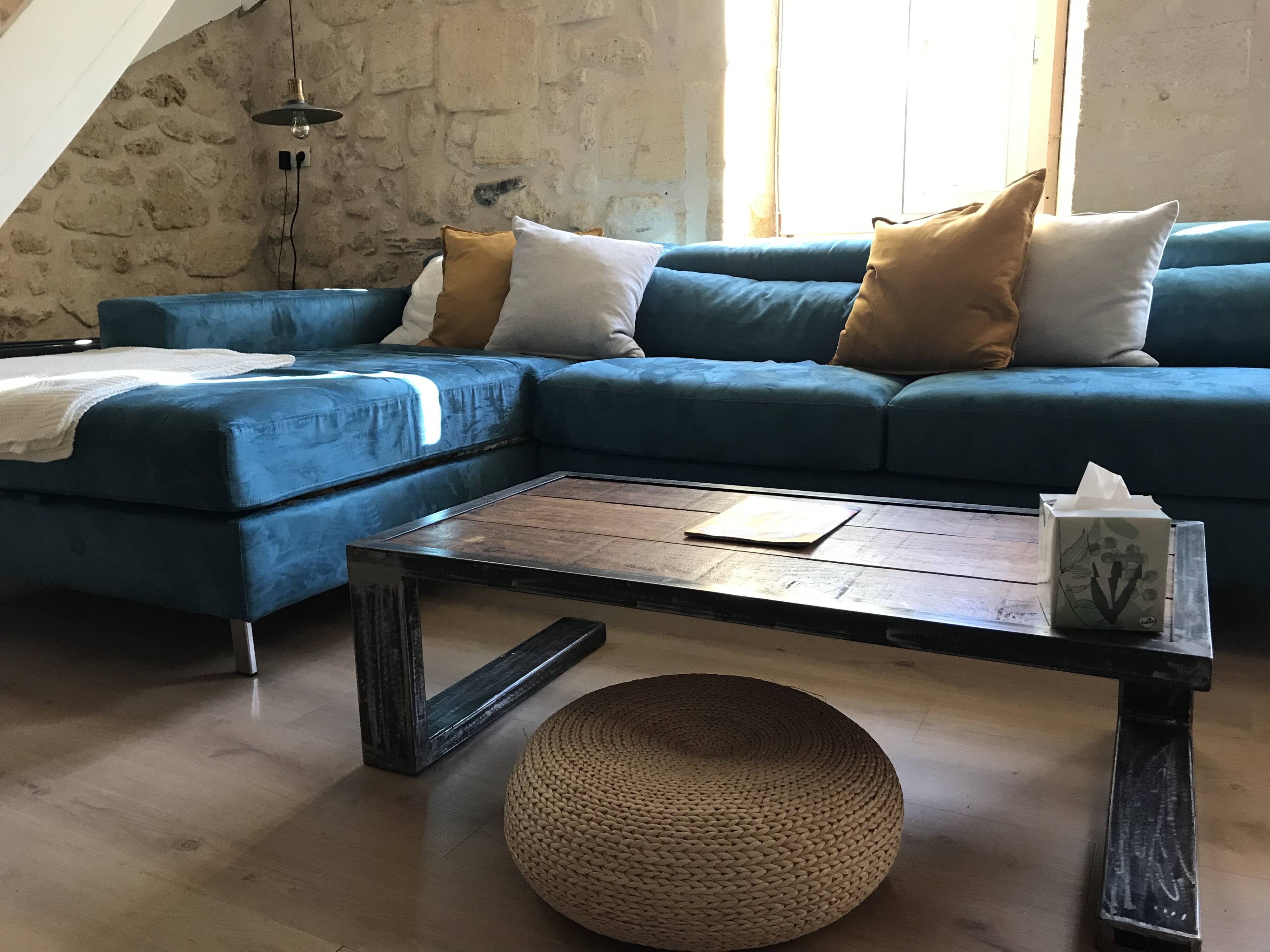 Wood and metal coffee table (artisan carpenter)