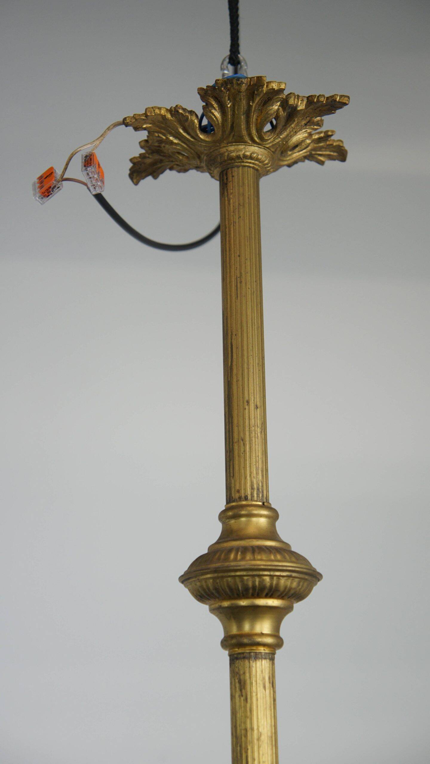 Antique pendant lamp with gold-coloured and ornate details and 3 fittings