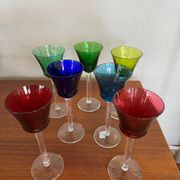 Verres à vin colorés en cristal Saint Louis
