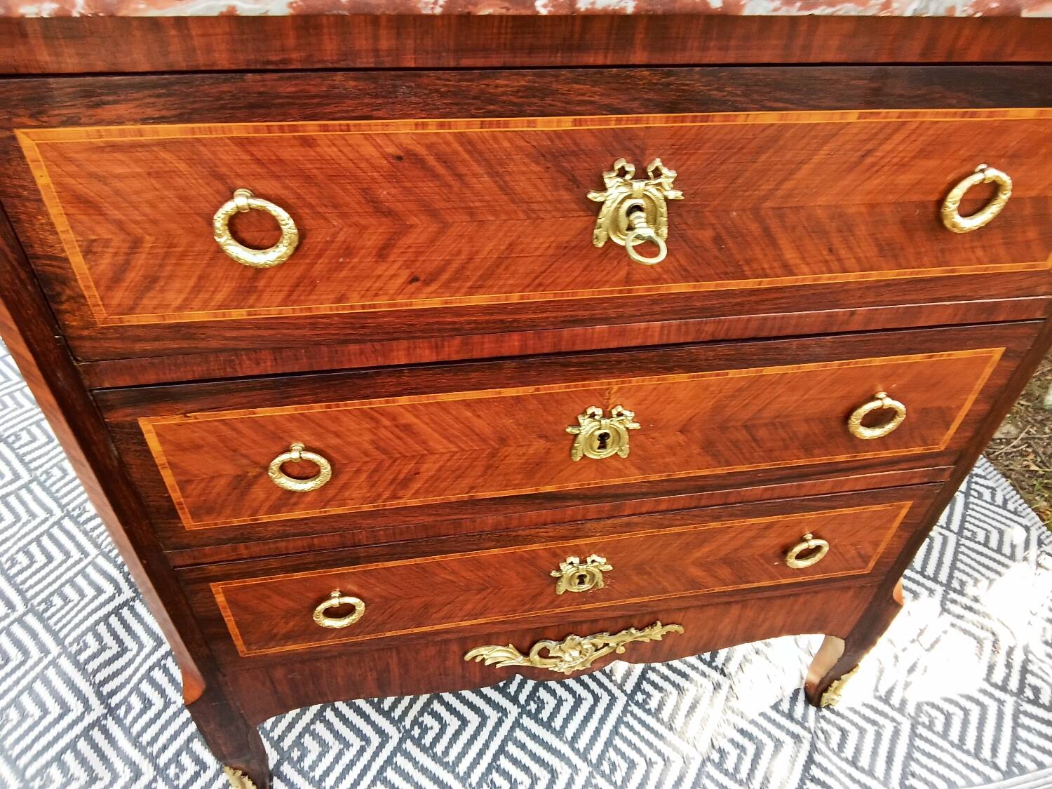 Commode en marqueterie