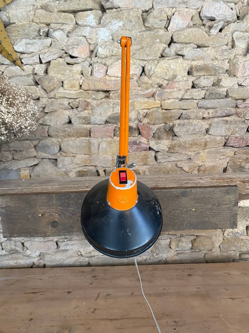 Wall lamp - 2 arms - orange and black