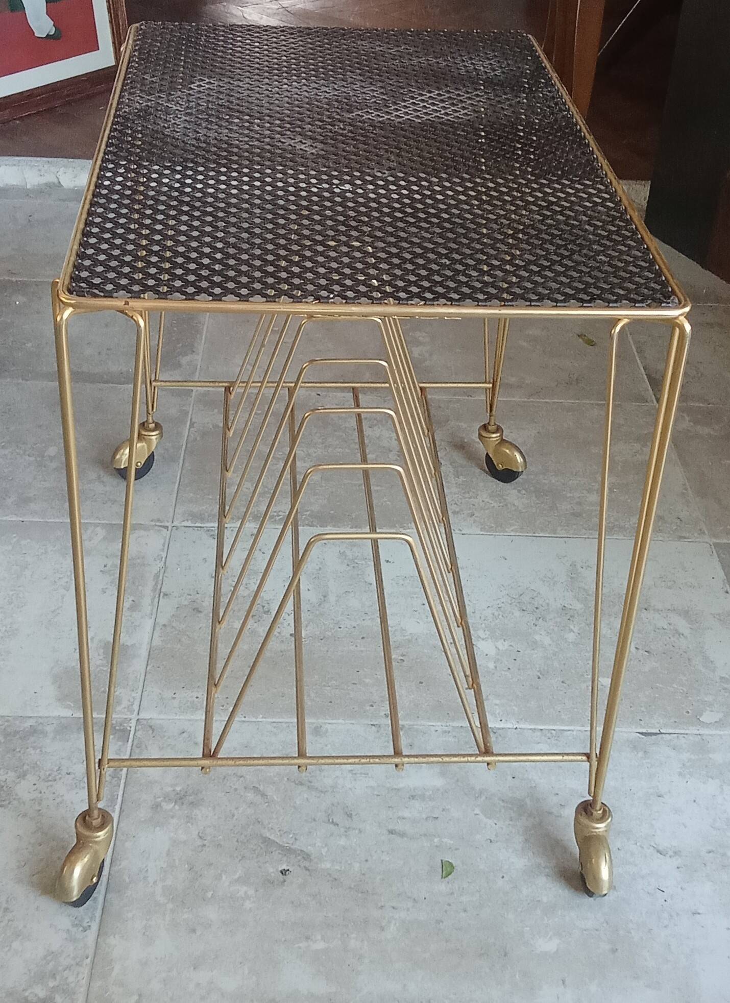Desserte roulante vintage porte vinyle