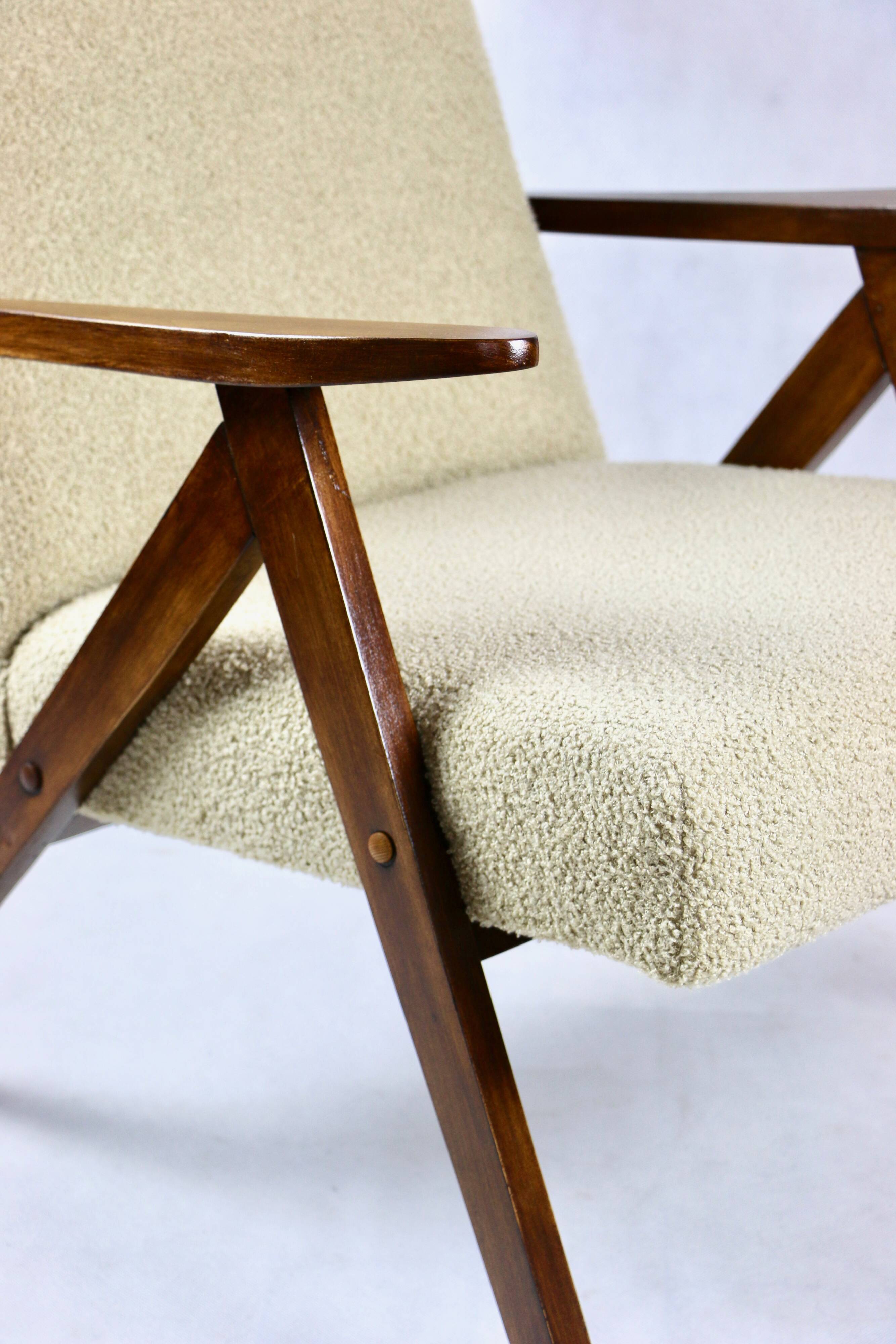 Vintage beige boucle model b-310 armchair, 1970s