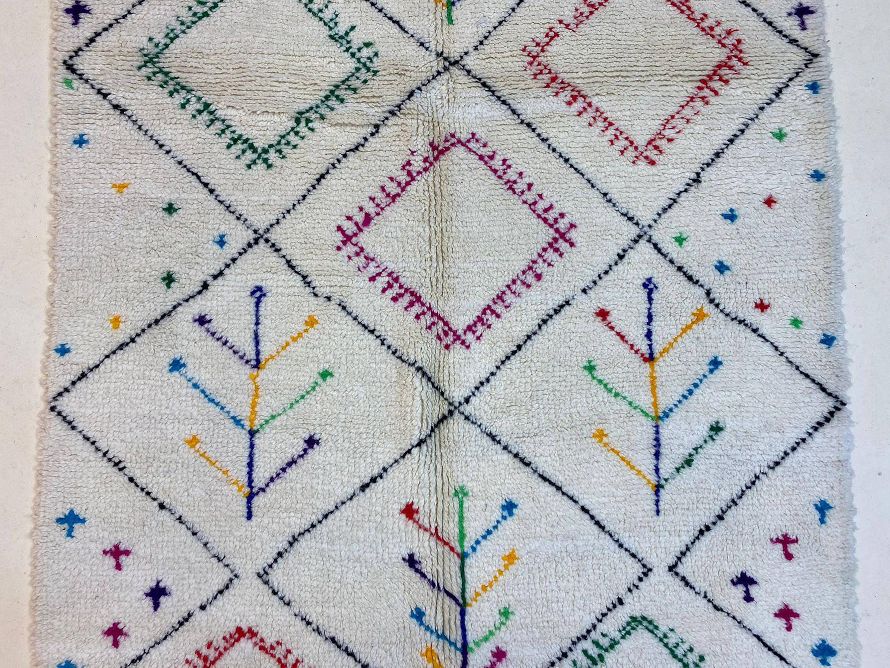 Large Berber wool rug 3x2 m
