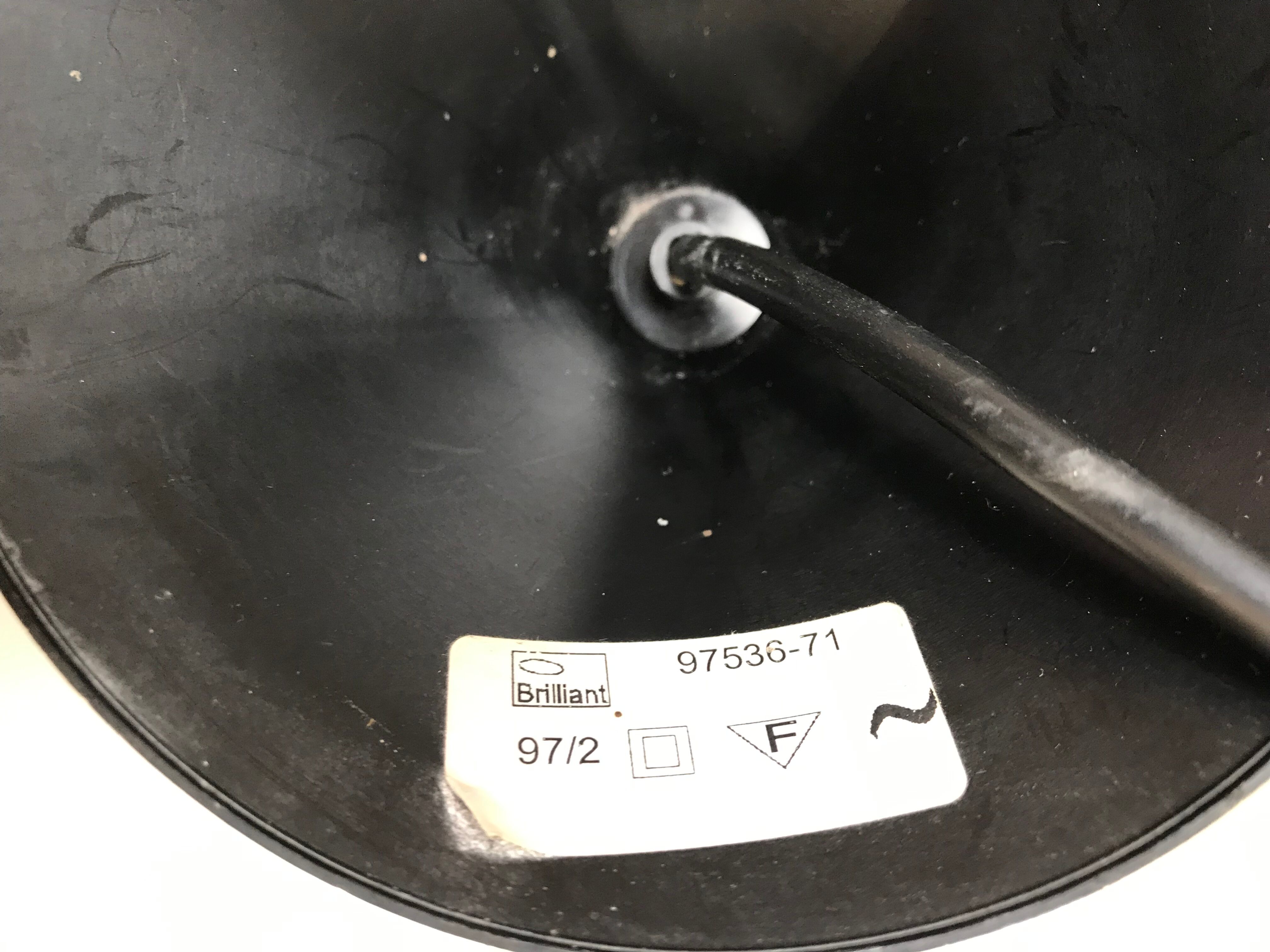 Yellow metal suspension