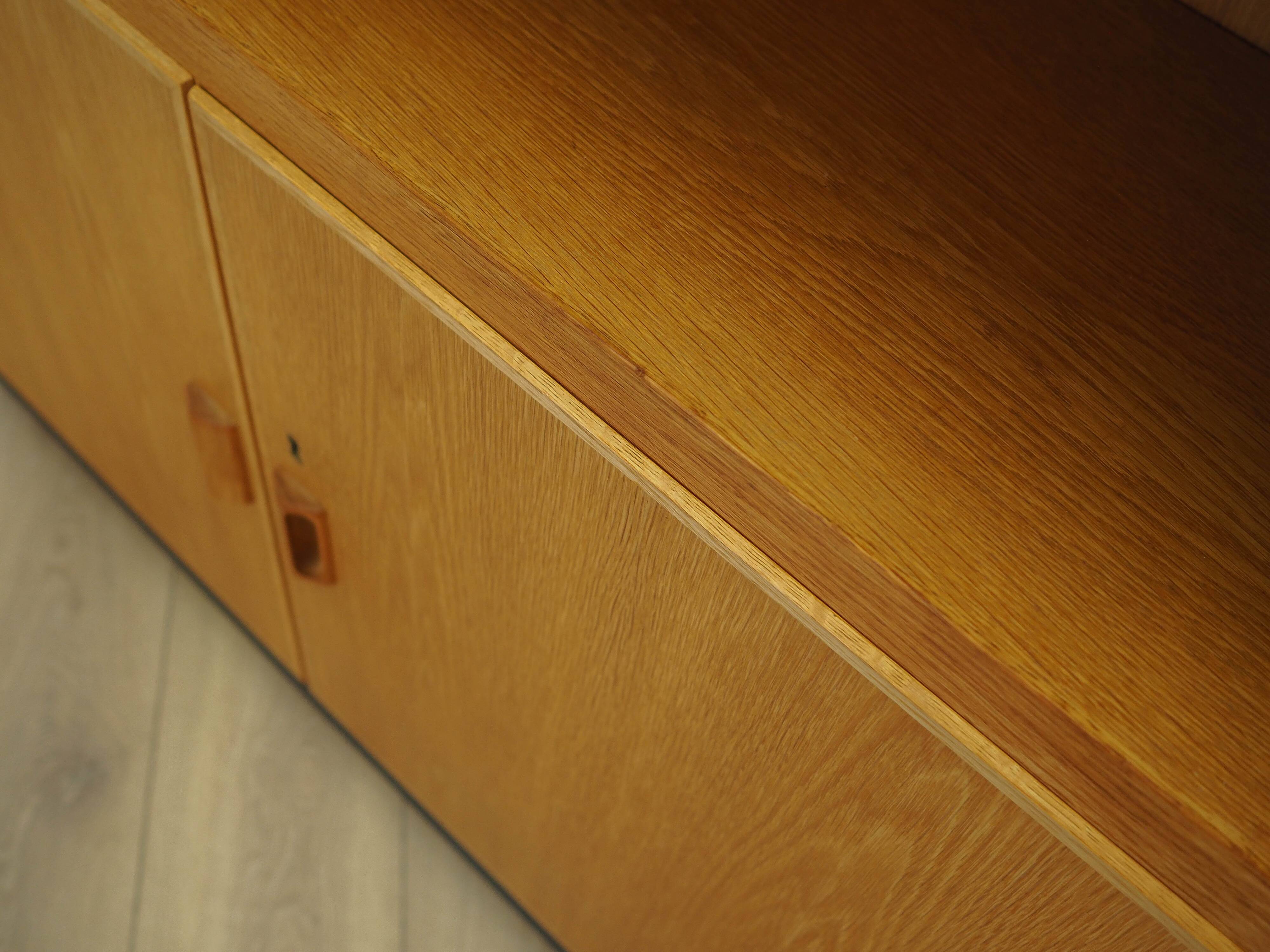 Ash wood bookcase, Danish design, 1960s, designer: Børge Mogensen