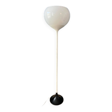 Vintage white floor lamp in Guzzini Space Age Mid-Century style