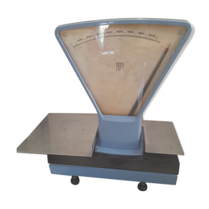 ancienne balance de comptoir