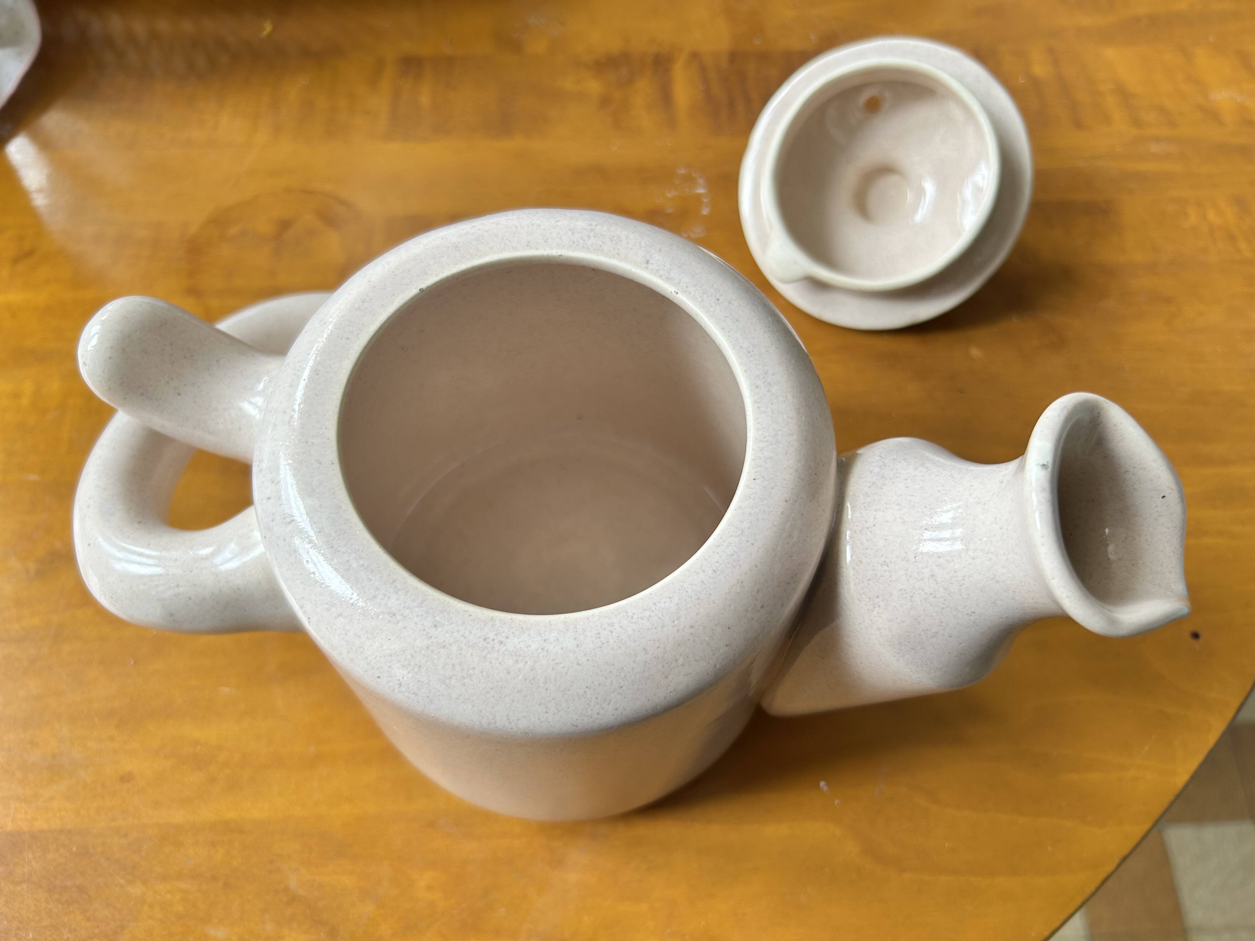 Vintage Pollas design teapot